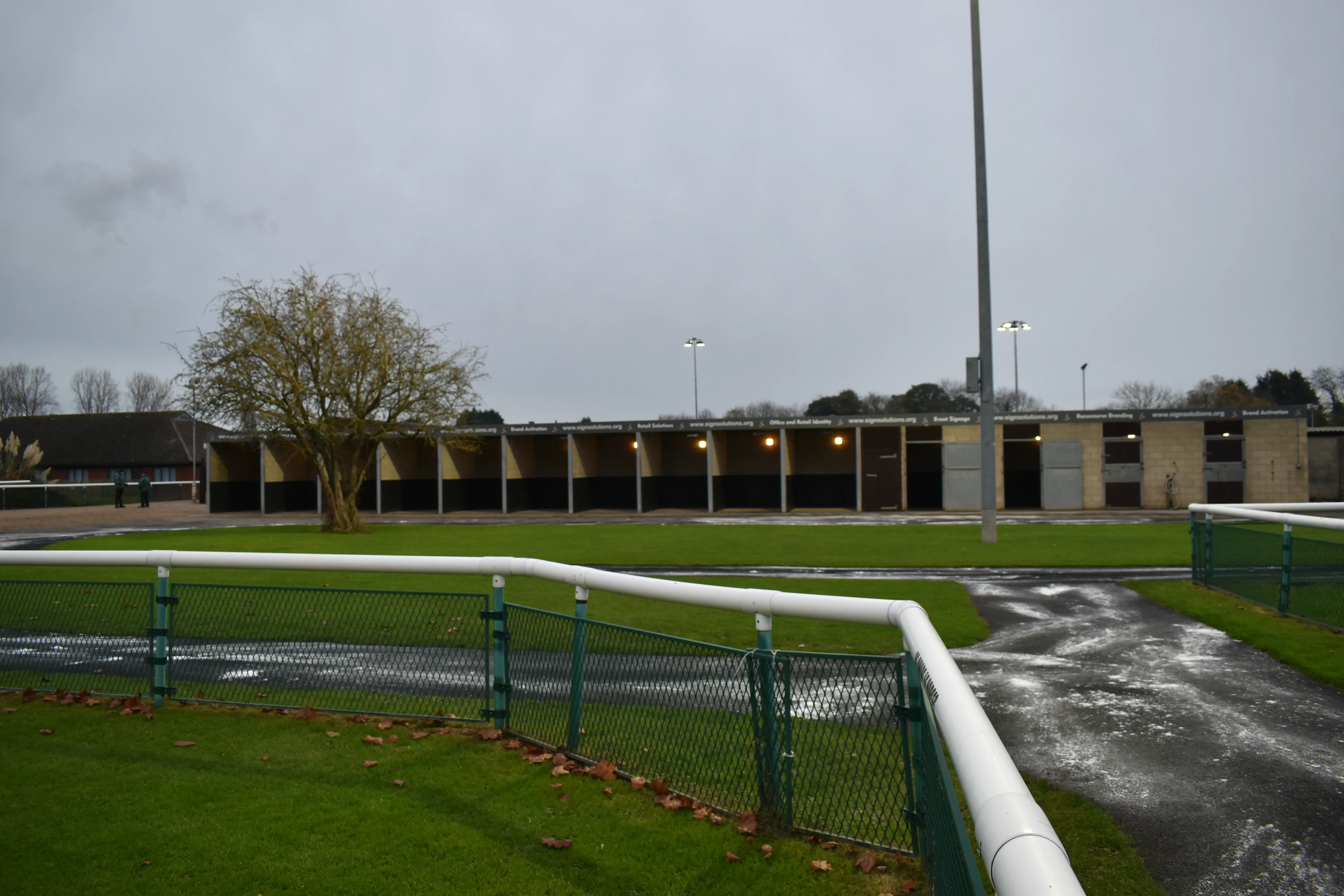 Pre Parade Ring